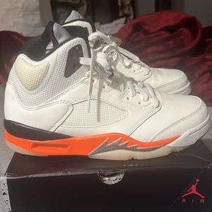 Air Jordan 5 Orange Blaze ‘Shattered Backboard’